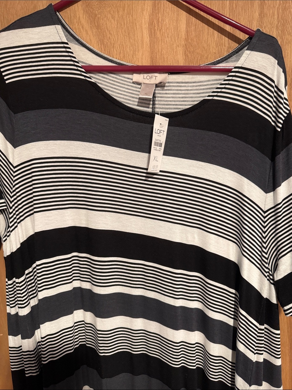 LOFT Black, White & Gray Striped Scoop Neck Short Sleeve Top